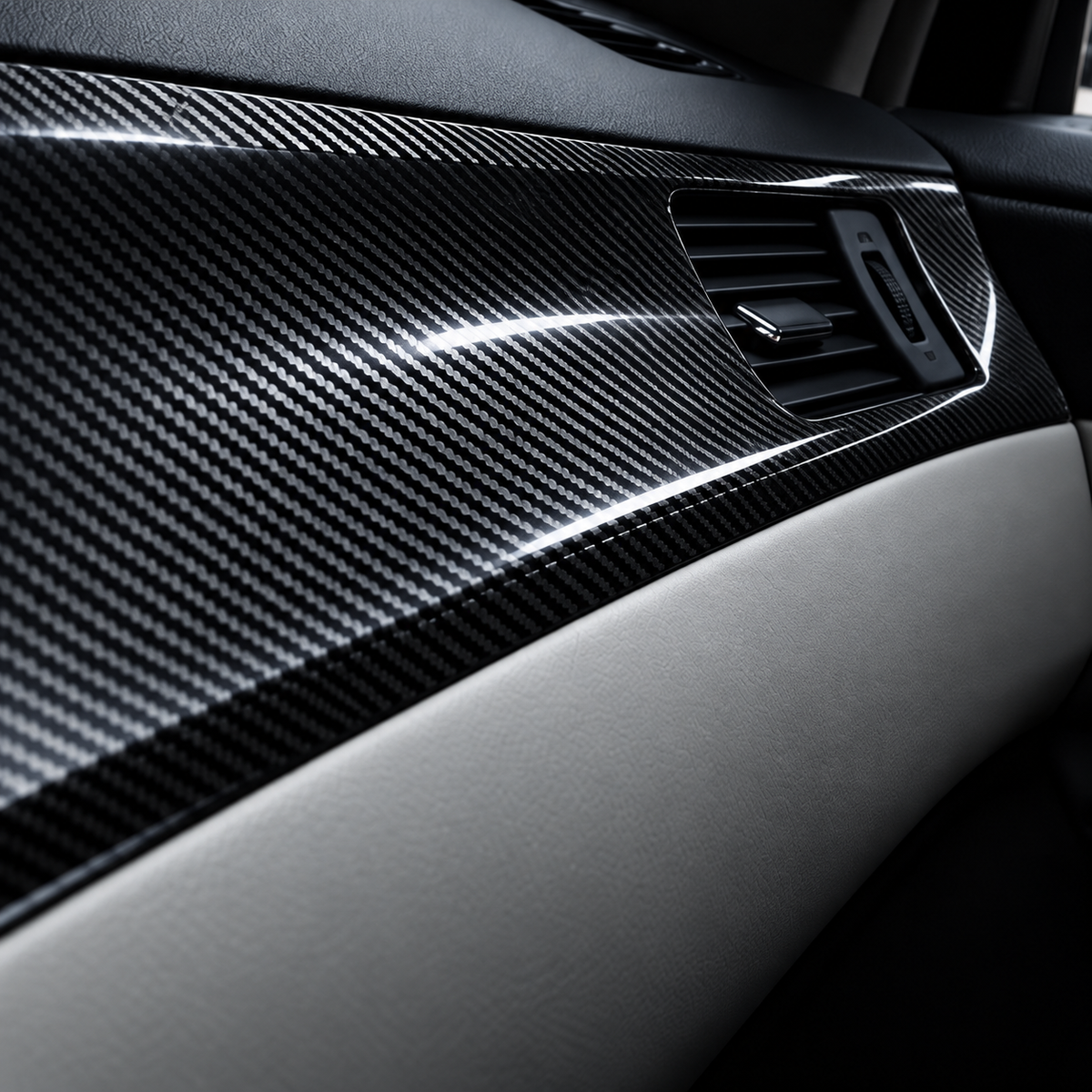 5D High-Gloss Carbon Fibre Effect Vinyl Wrap