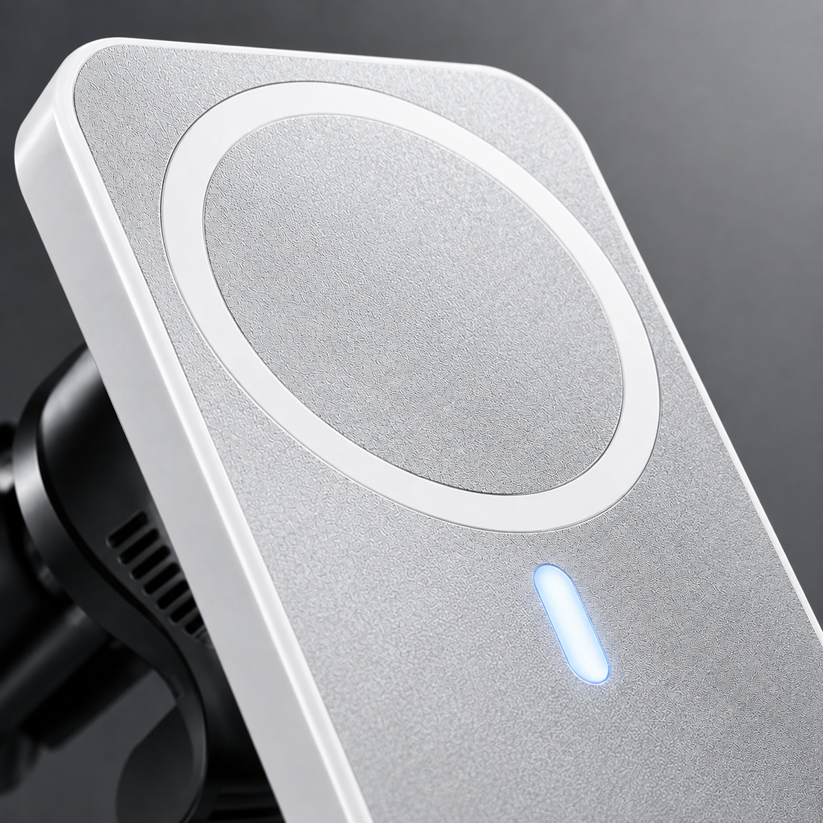 15W Magnetic Wireless Car Charger & Phone Mount
